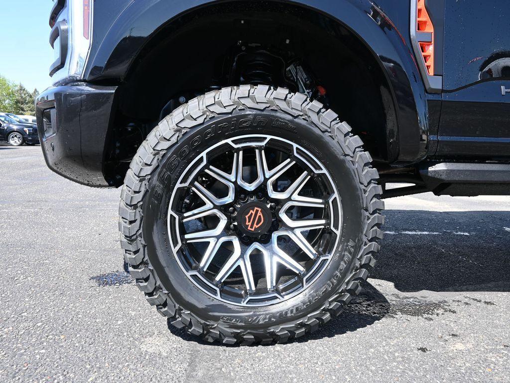new 2025 Ford F-250 car, priced at $84,143