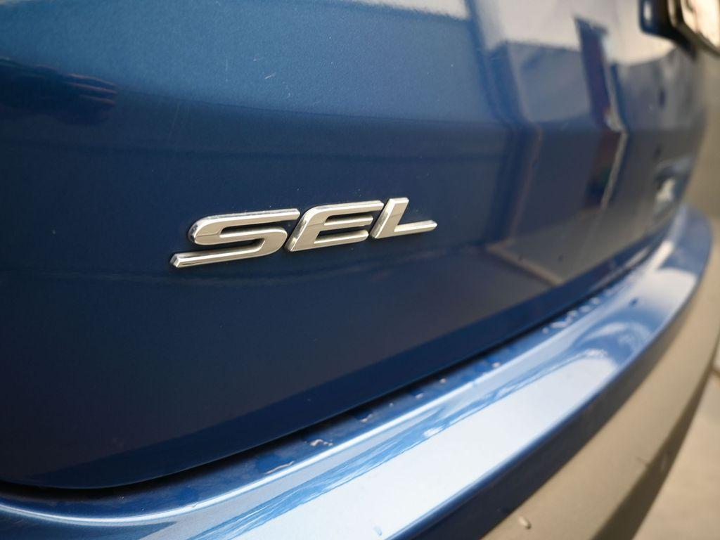 used 2024 Ford Edge car, priced at $24,599