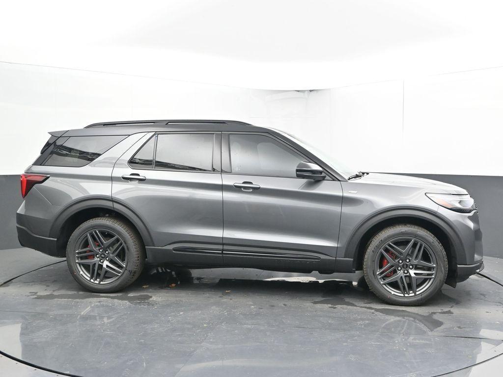 new 2025 Ford Explorer car, priced at $54,816