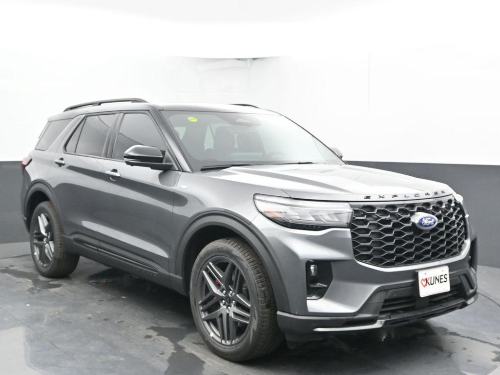 new 2025 Ford Explorer car, priced at $54,816