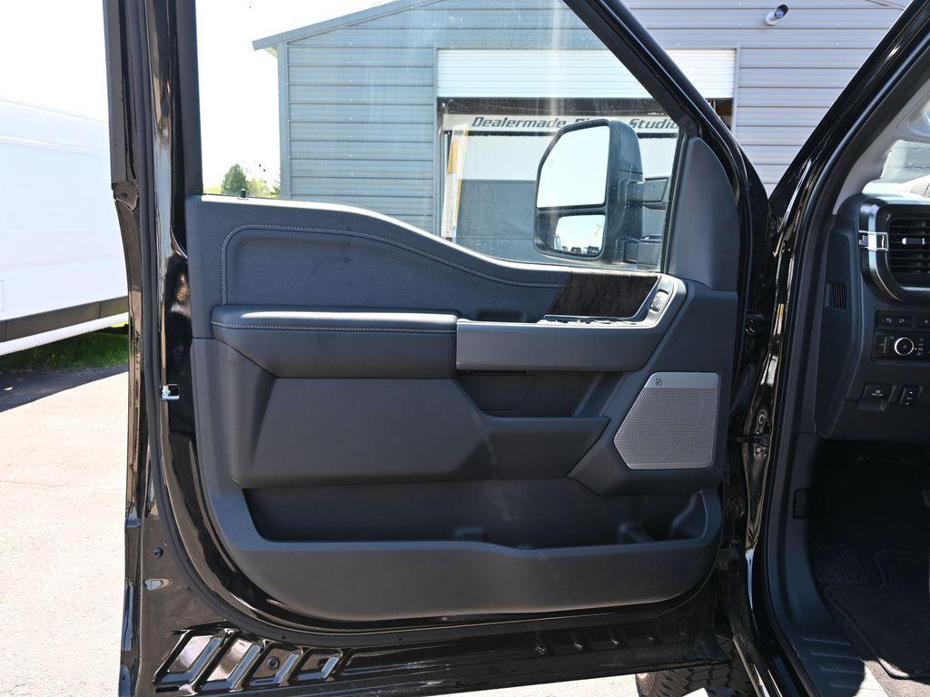 new 2024 Ford F-250 car, priced at $83,084
