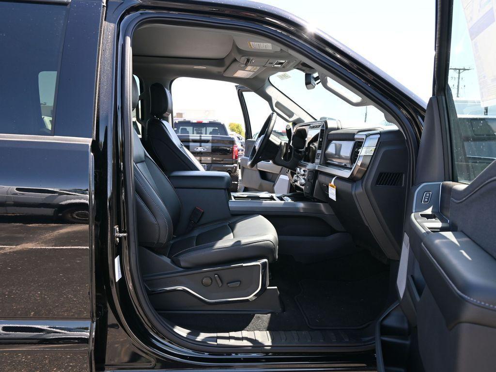 new 2024 Ford F-250 car, priced at $83,084