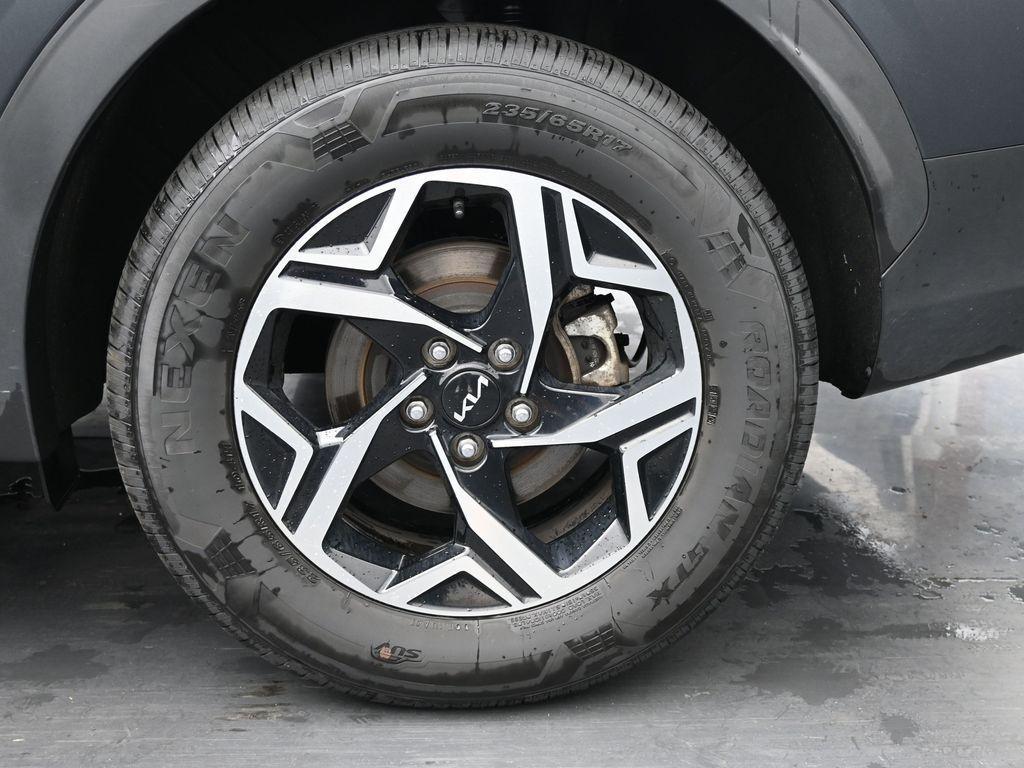 used 2024 Kia Sportage car, priced at $23,999