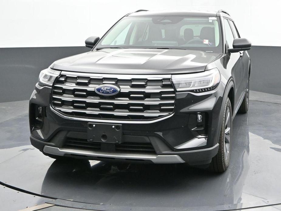 new 2025 Ford Explorer car, priced at $47,305