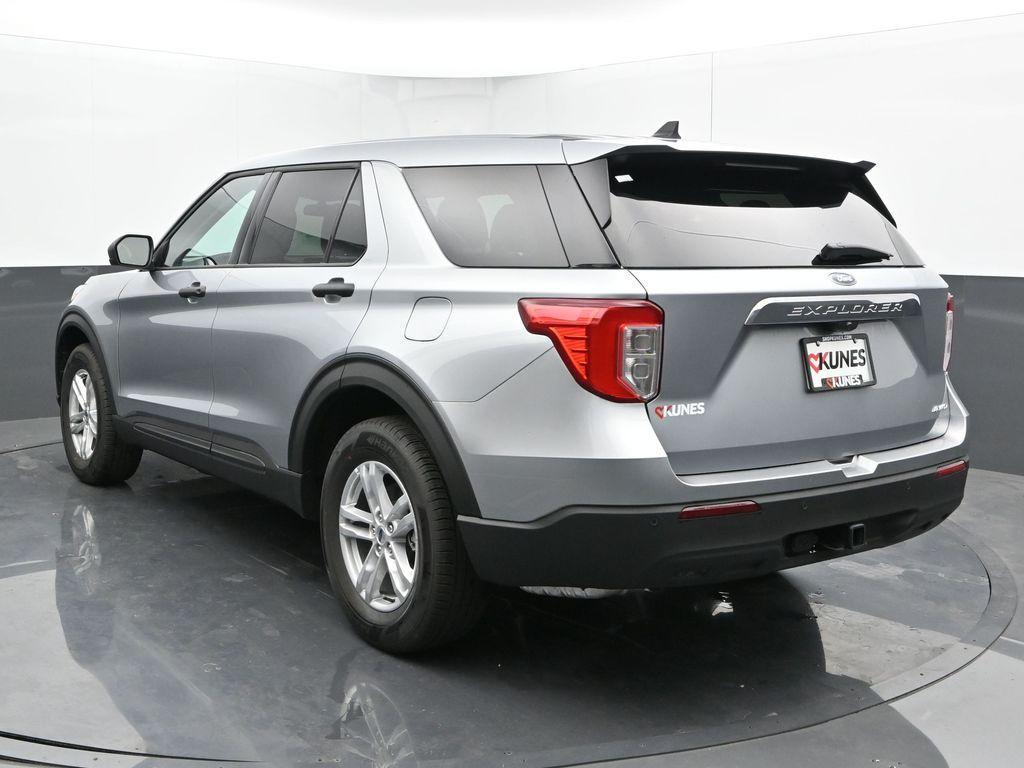 new 2024 Ford Explorer car, priced at $35,964