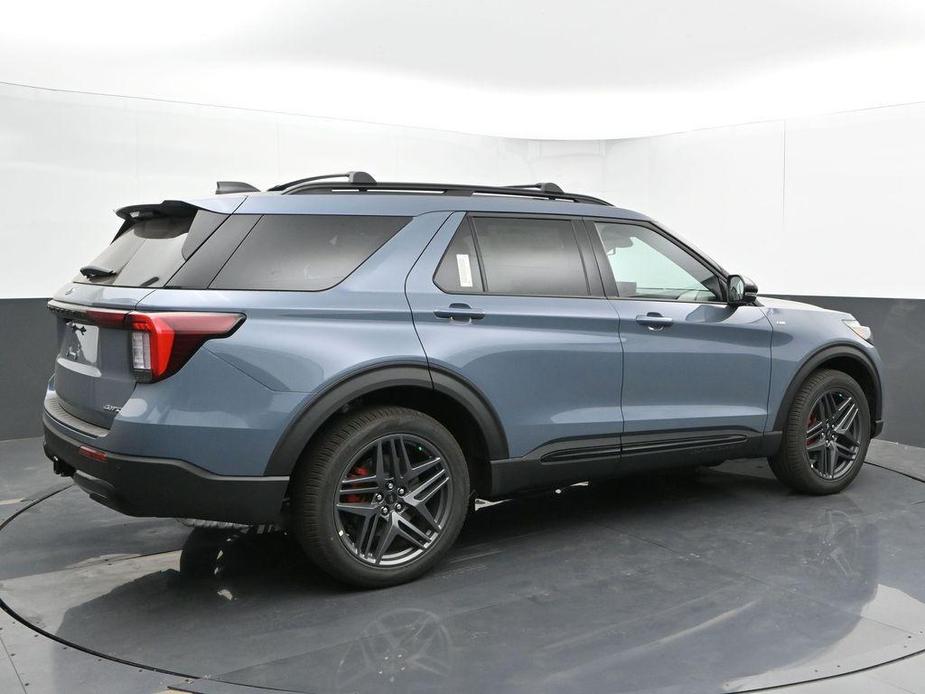 new 2025 Ford Explorer car, priced at $49,845