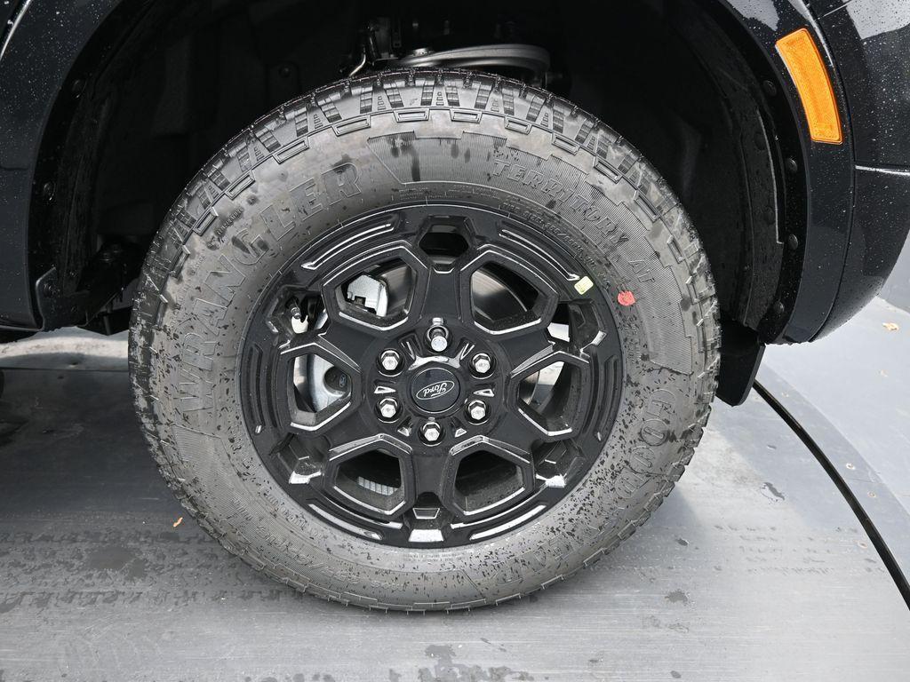 new 2025 Ford Ranger car, priced at $50,240