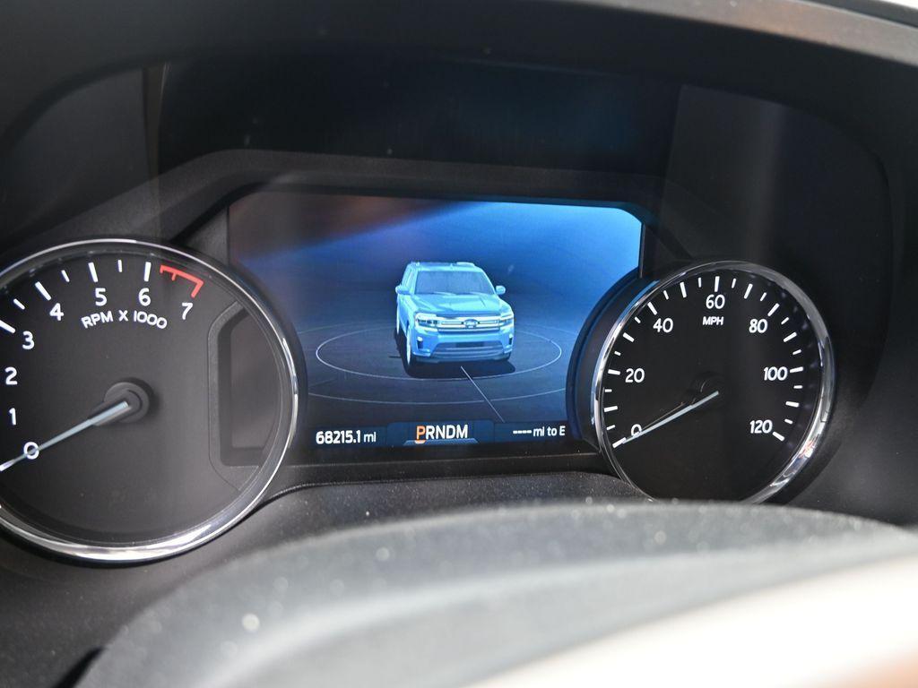 used 2023 Ford Expedition car, priced at $40,815