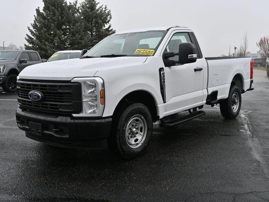 new 2024 Ford F-250 car, priced at $42,380