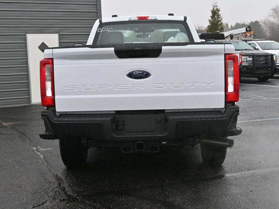 new 2024 Ford F-250 car, priced at $42,380