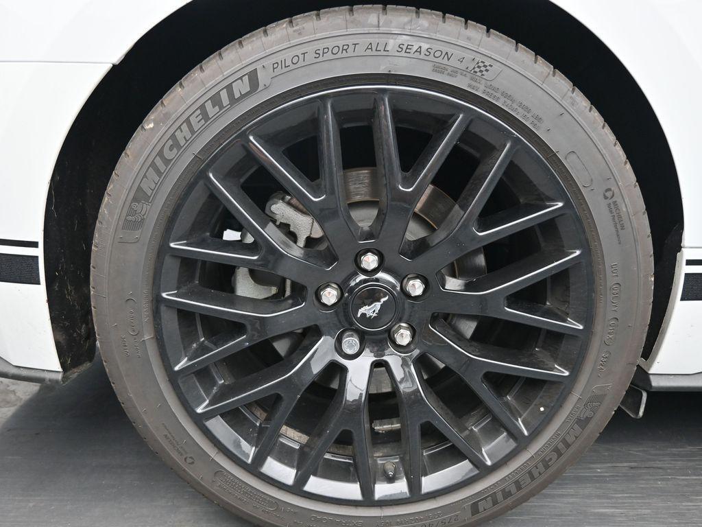 used 2022 Ford Mustang car, priced at $41,324