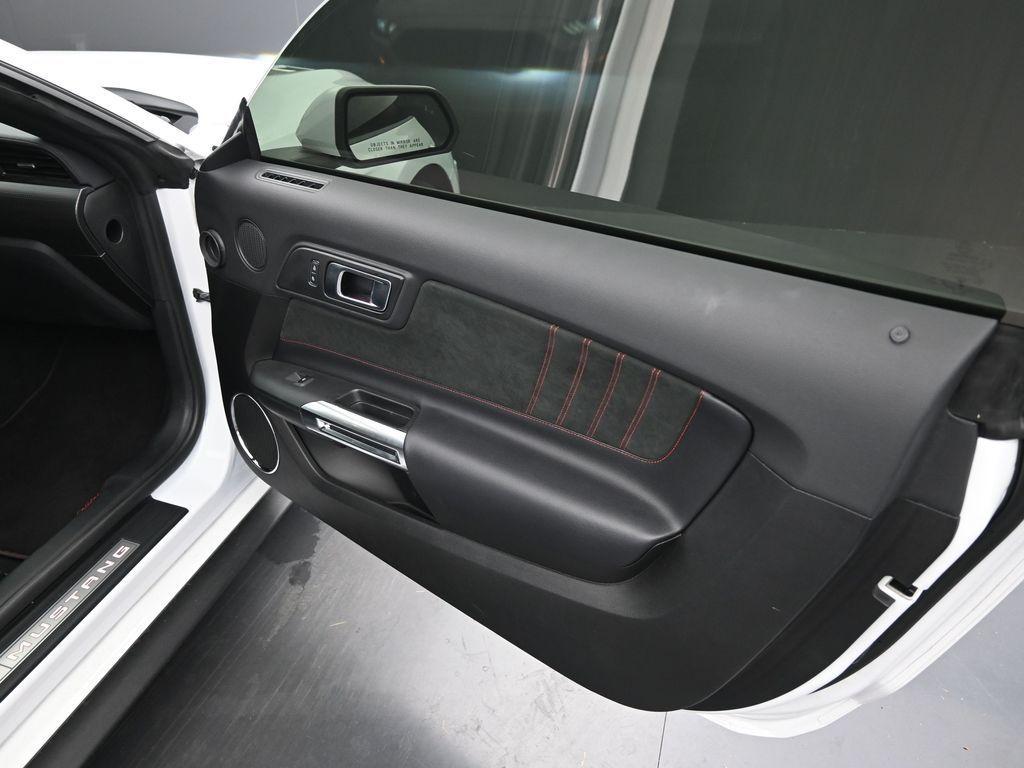 used 2022 Ford Mustang car, priced at $41,324
