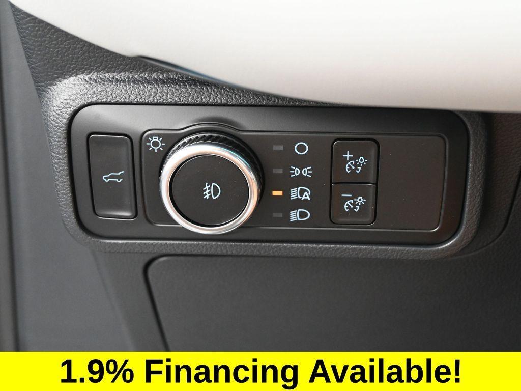 new 2025 Ford Explorer car, priced at $55,767
