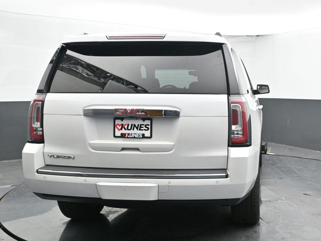 used 2016 GMC Yukon car, priced at $32,999