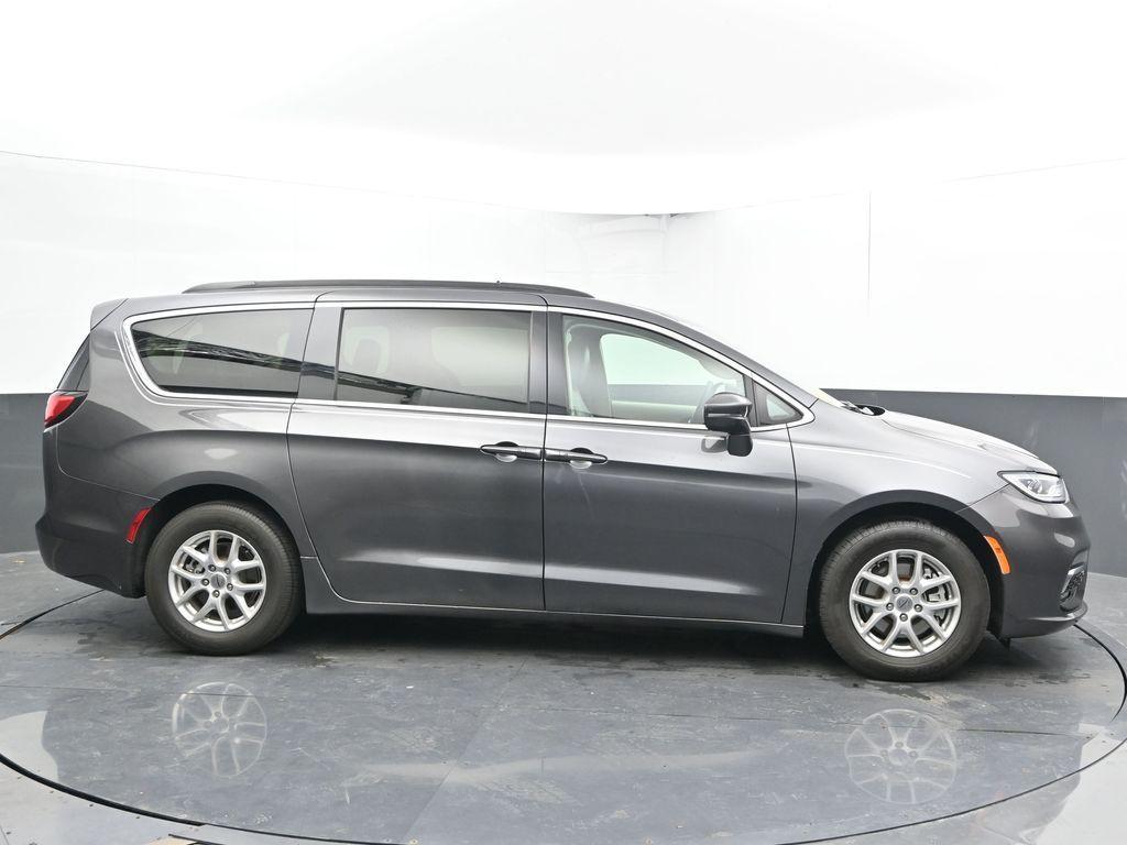 used 2022 Chrysler Pacifica car, priced at $21,382