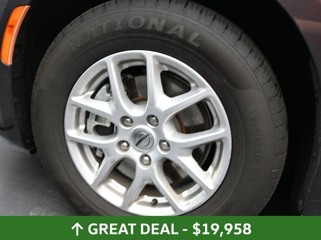 used 2022 Chrysler Pacifica car, priced at $19,958