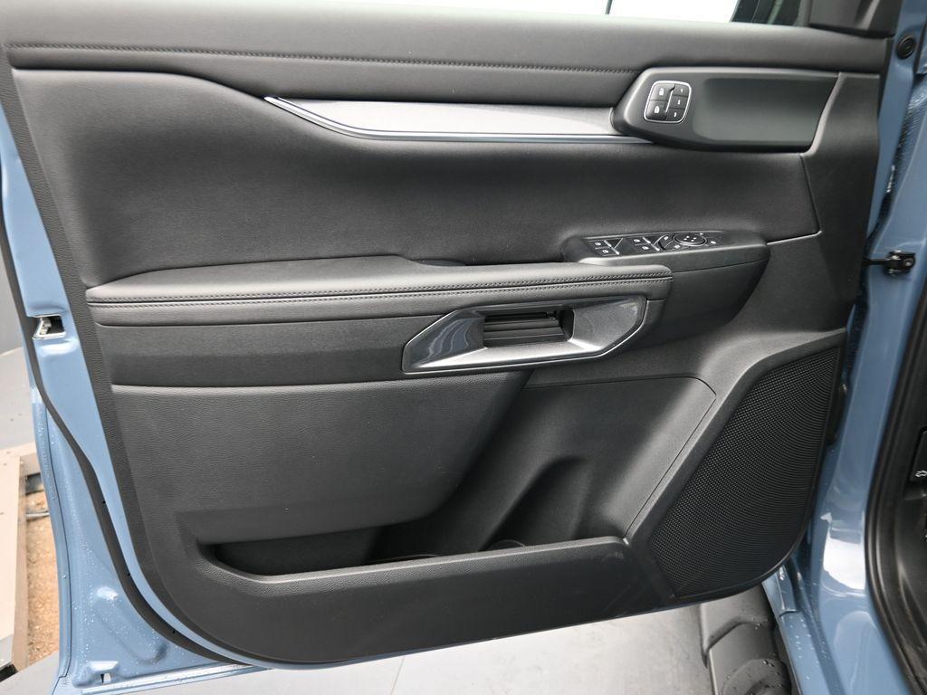 new 2025 Ford Ranger car, priced at $51,155