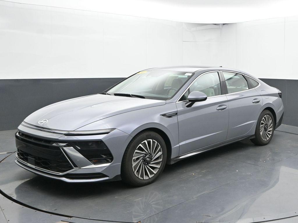 used 2024 Hyundai Sonata Hybrid car, priced at $24,971