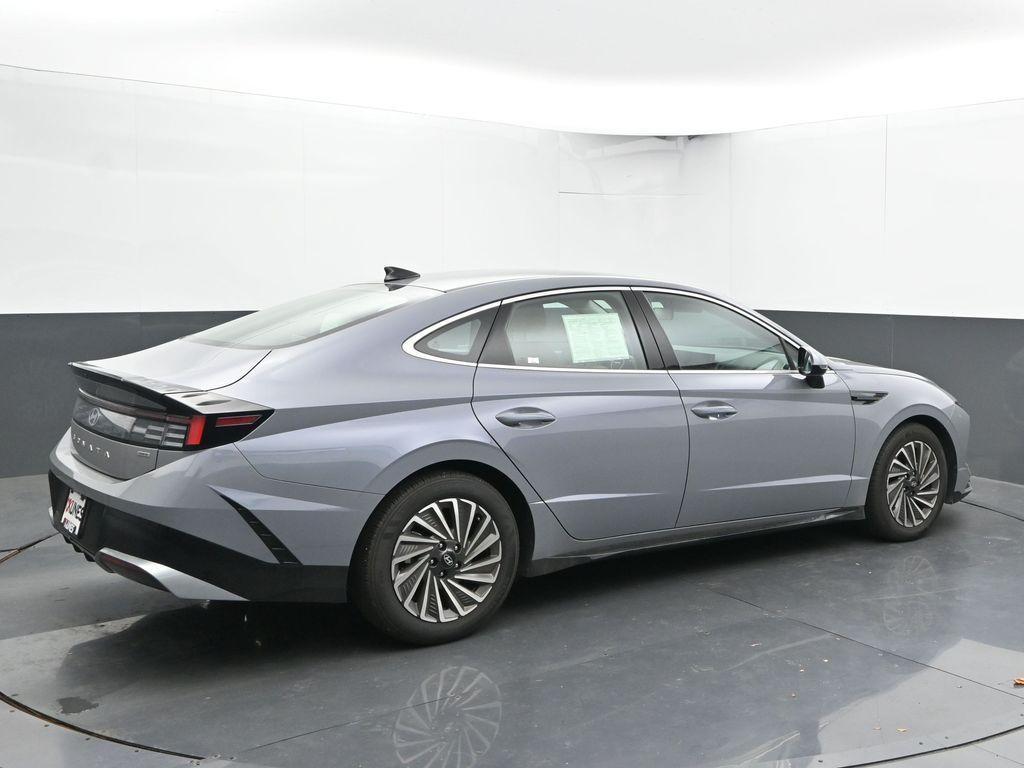 used 2024 Hyundai Sonata Hybrid car, priced at $24,971