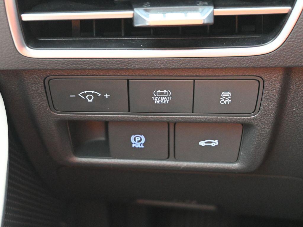 used 2024 Hyundai Sonata Hybrid car, priced at $24,971