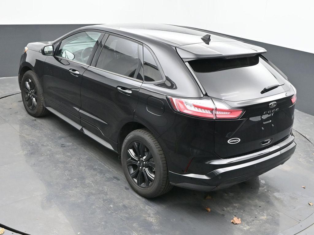 new 2024 Ford Edge car, priced at $34,939