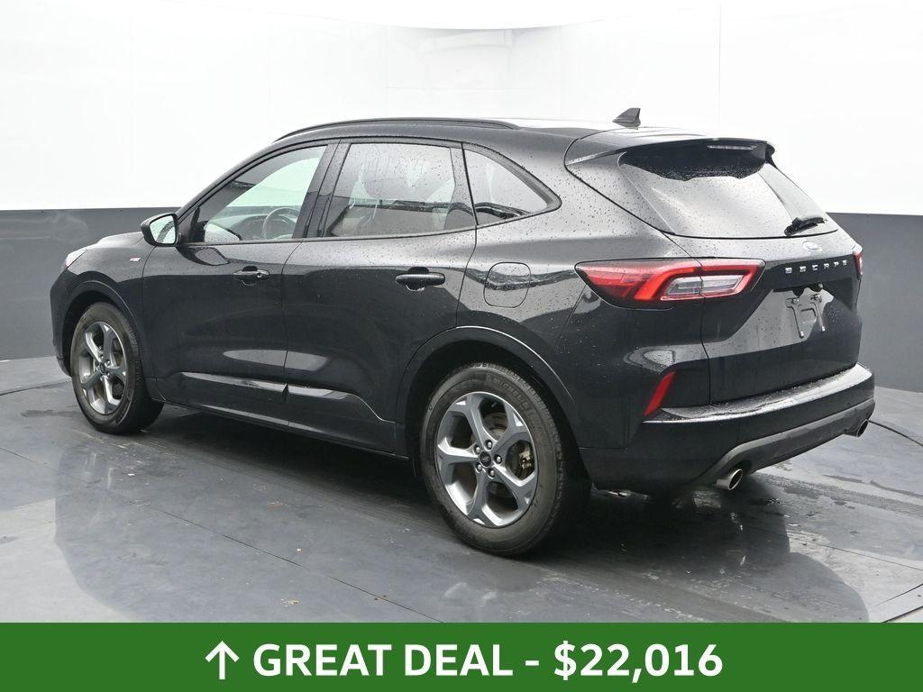 used 2023 Ford Escape car, priced at $22,016