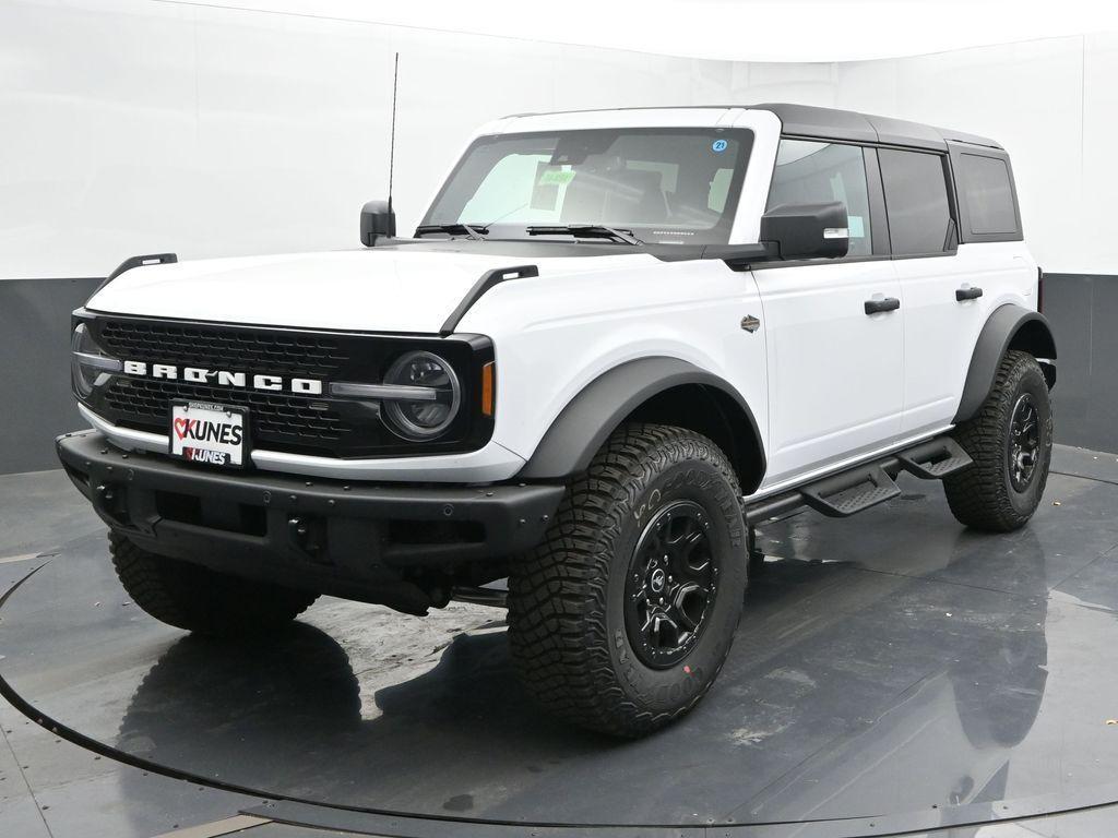 new 2024 Ford Bronco car, priced at $58,101