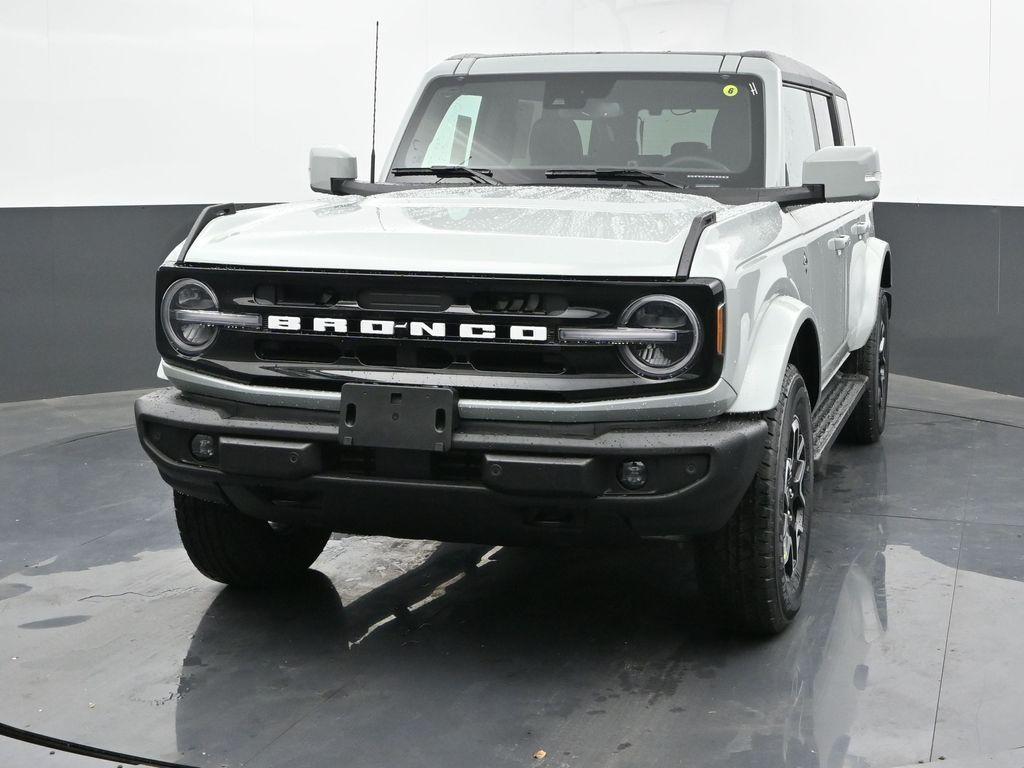 new 2024 Ford Bronco car, priced at $48,523