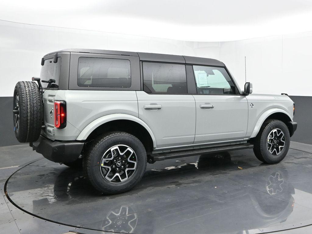 new 2024 Ford Bronco car, priced at $48,523