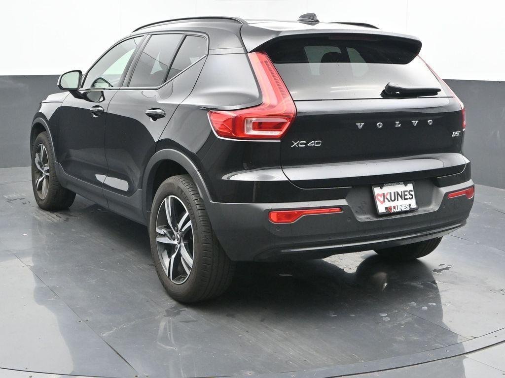 used 2024 Volvo XC40 car, priced at $26,538