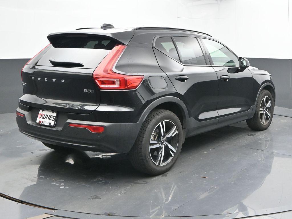 used 2024 Volvo XC40 car, priced at $26,538