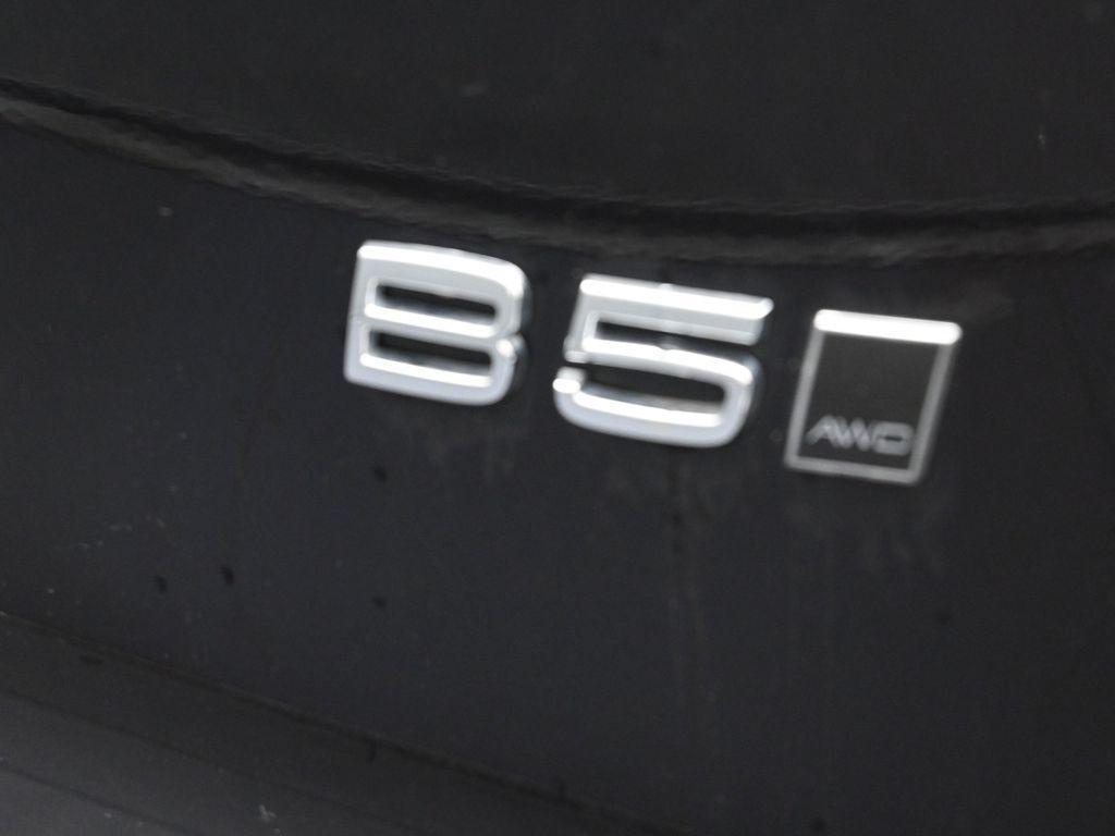 used 2024 Volvo XC40 car, priced at $26,538