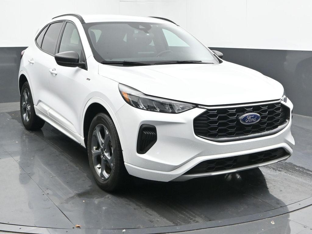 used 2023 Ford Escape car, priced at $21,579