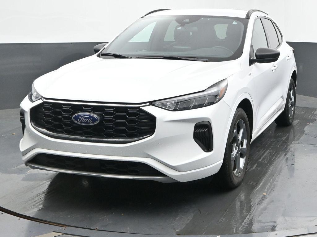used 2023 Ford Escape car, priced at $21,579