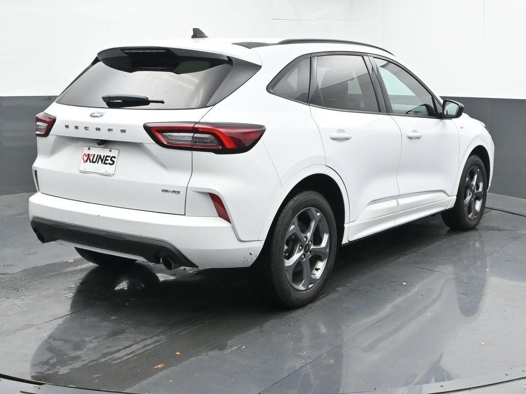 used 2023 Ford Escape car, priced at $21,579
