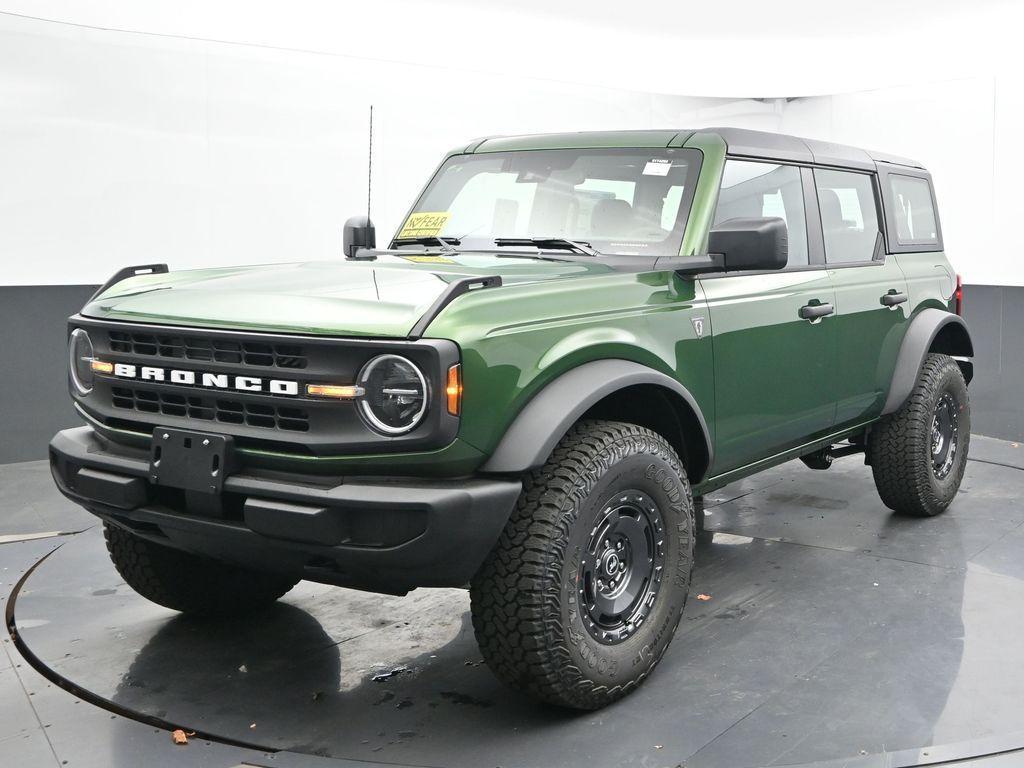 new 2025 Ford Bronco car, priced at $48,784