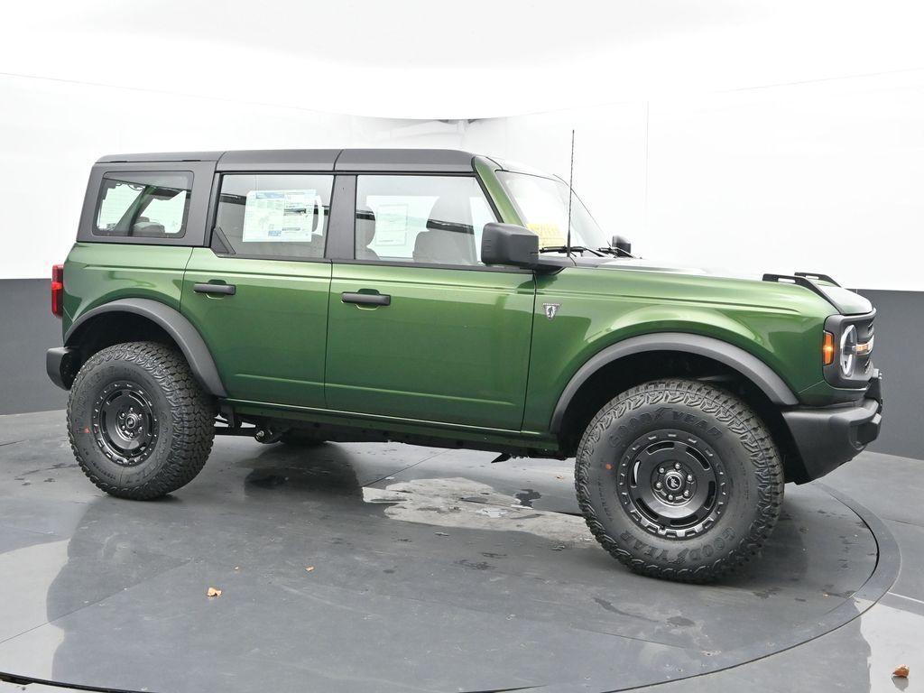 new 2025 Ford Bronco car, priced at $48,784