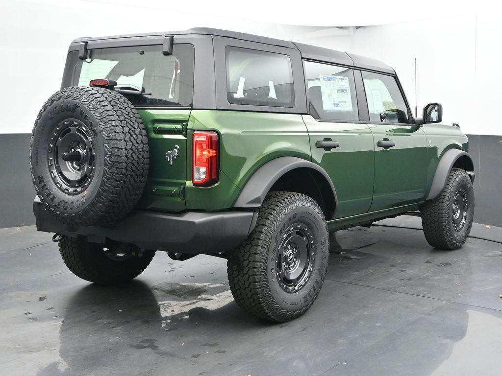 new 2025 Ford Bronco car, priced at $48,784