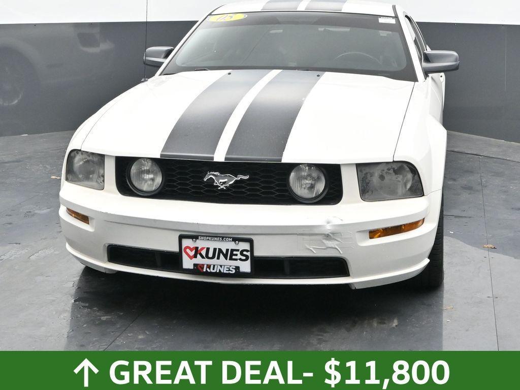 used 2005 Ford Mustang car, priced at $11,800