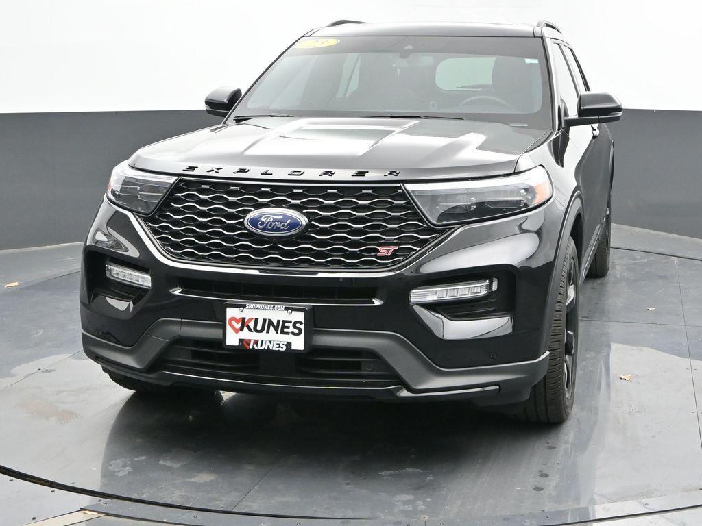 used 2023 Ford Explorer car, priced at $49,281