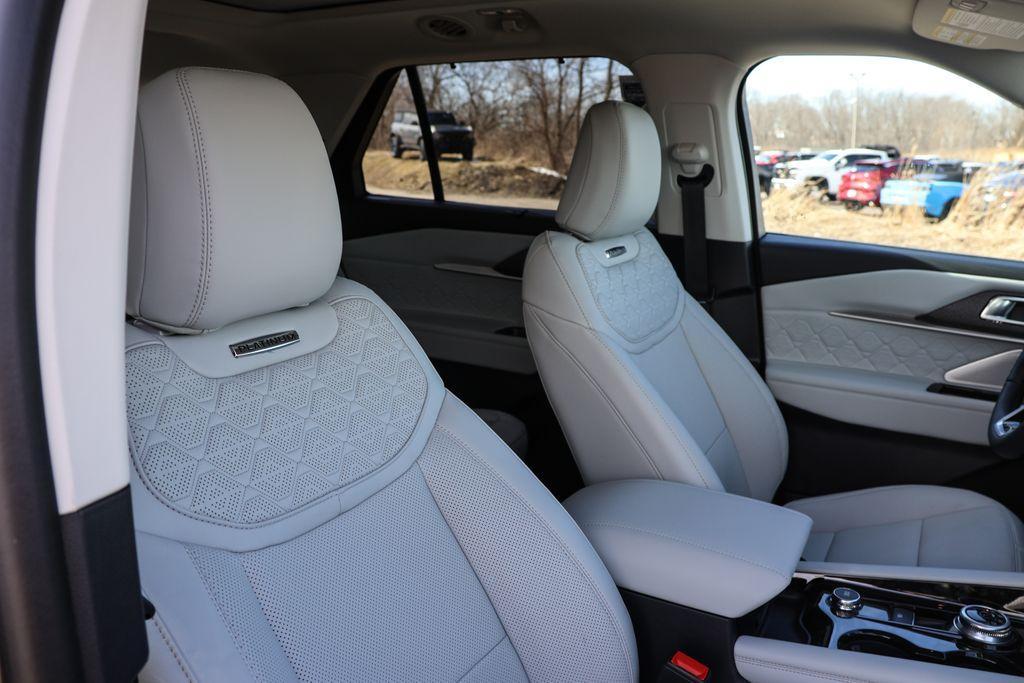new 2025 Ford Explorer car, priced at $57,640