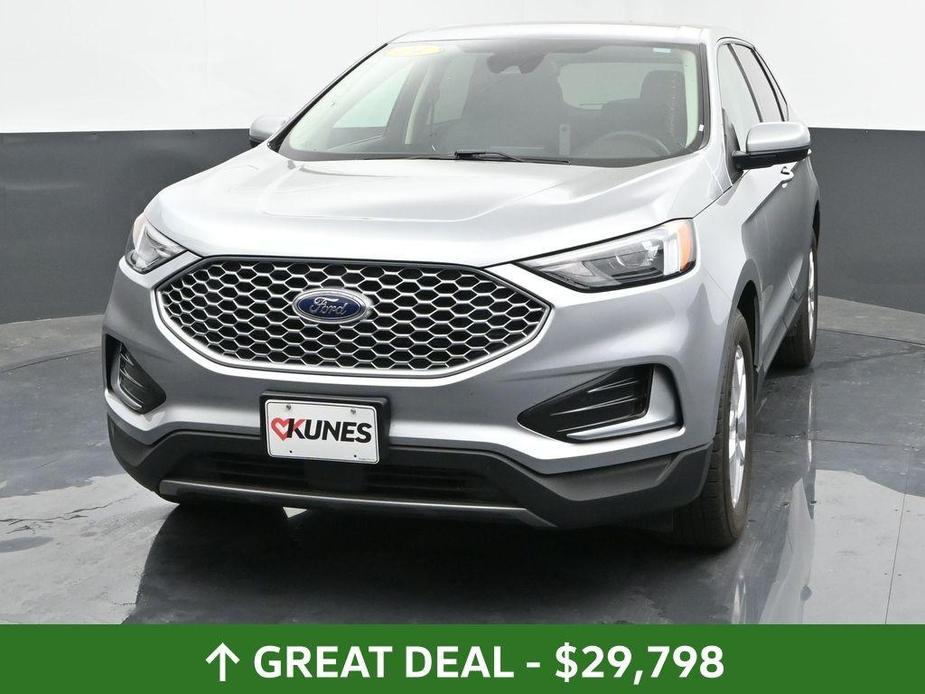 used 2024 Ford Edge car, priced at $29,798