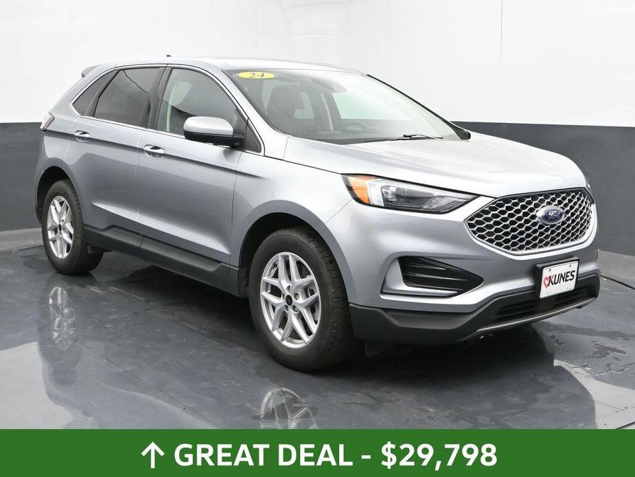 used 2024 Ford Edge car, priced at $29,798