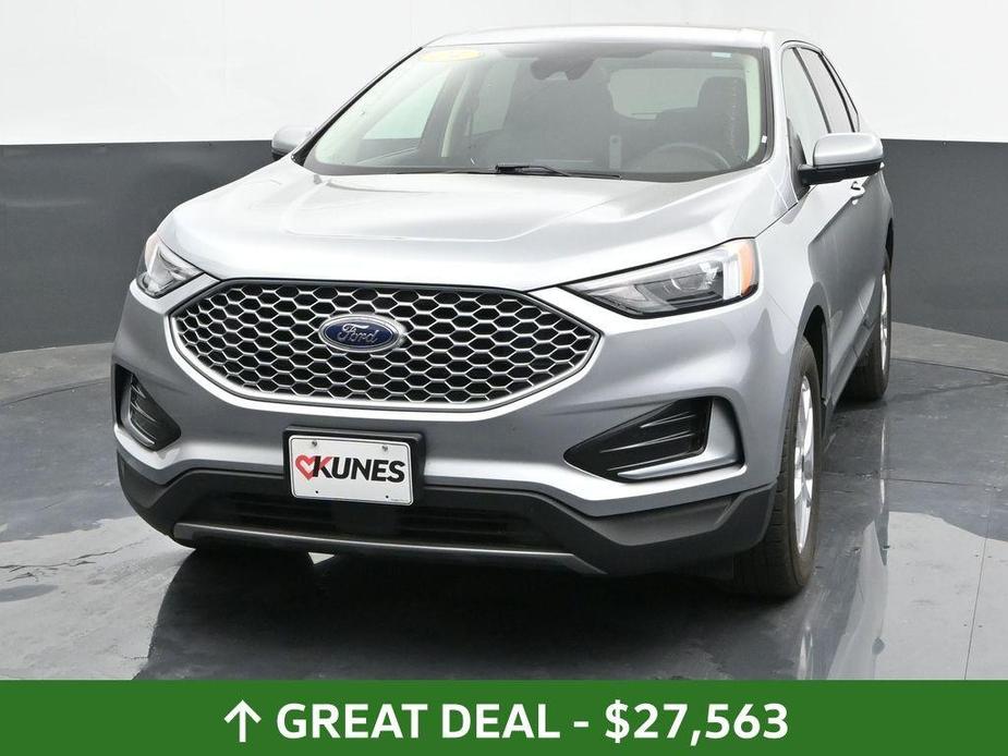 used 2024 Ford Edge car, priced at $27,563