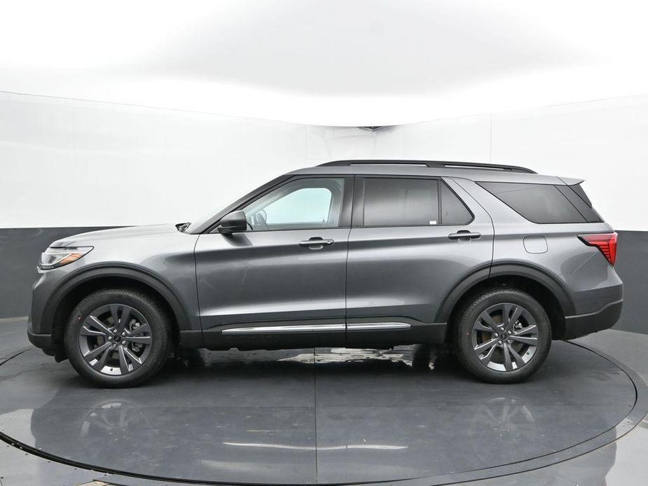 new 2025 Ford Explorer car, priced at $46,900