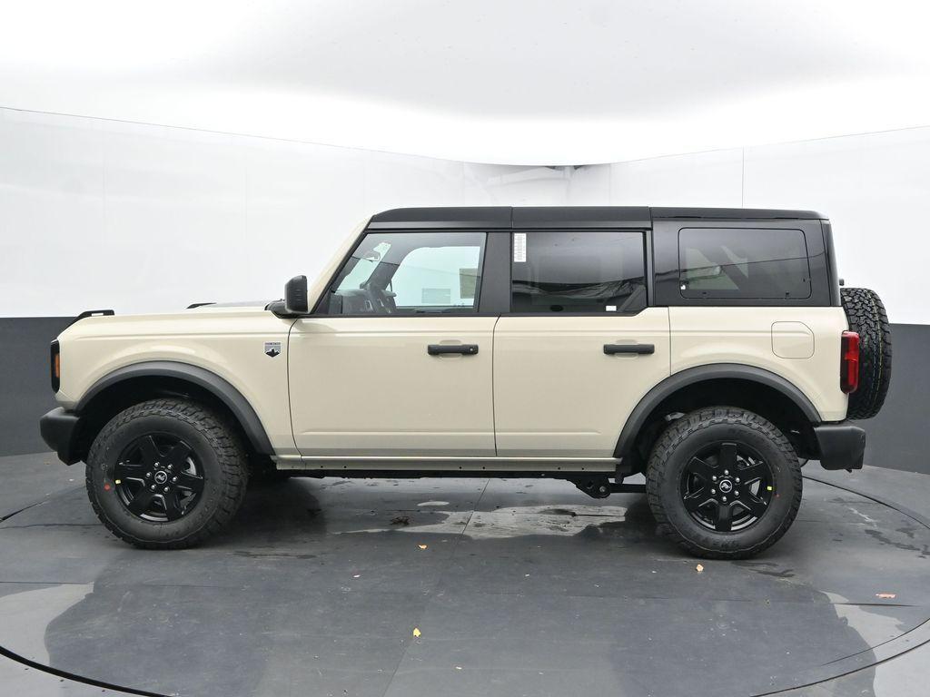 new 2025 Ford Bronco car, priced at $45,605
