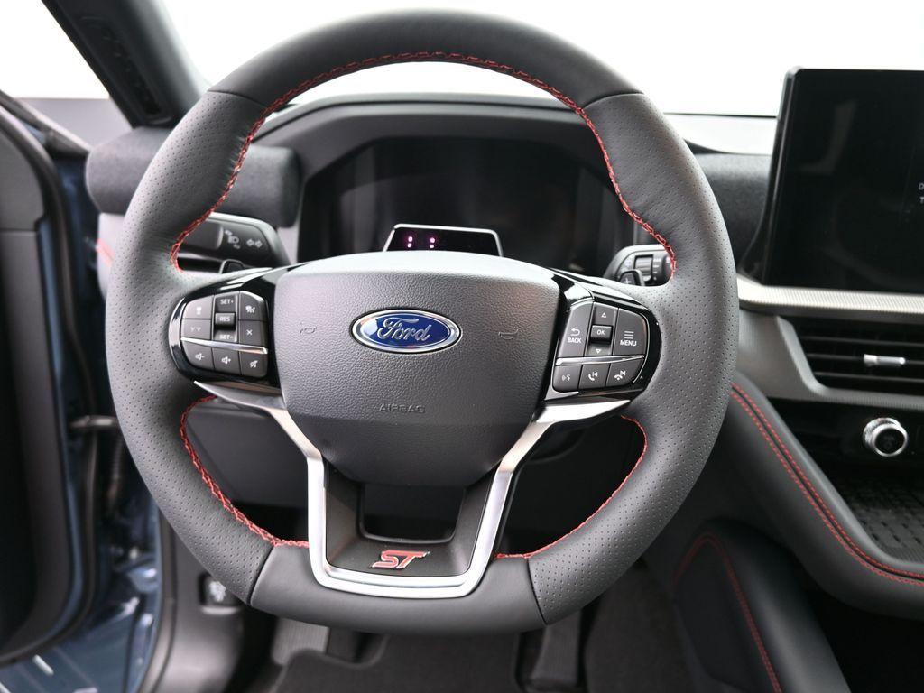 new 2025 Ford Explorer car, priced at $57,634