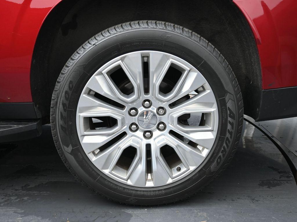 used 2021 GMC Yukon XL car, priced at $47,500