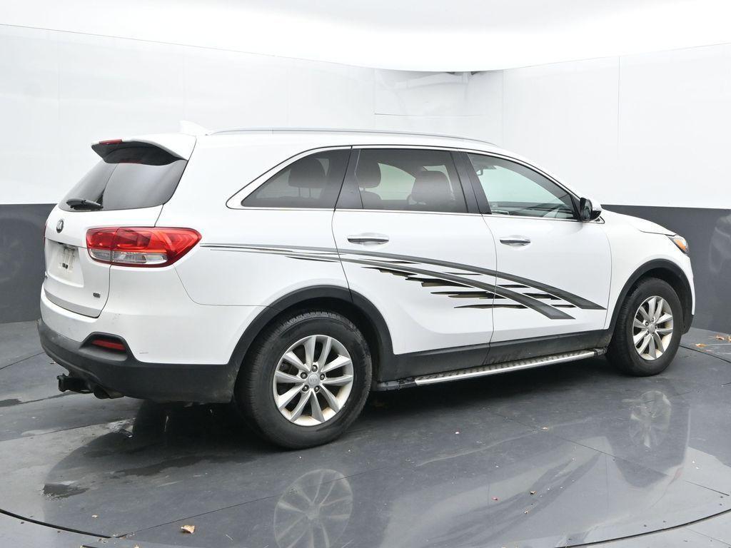 used 2016 Kia Sorento car, priced at $9,650