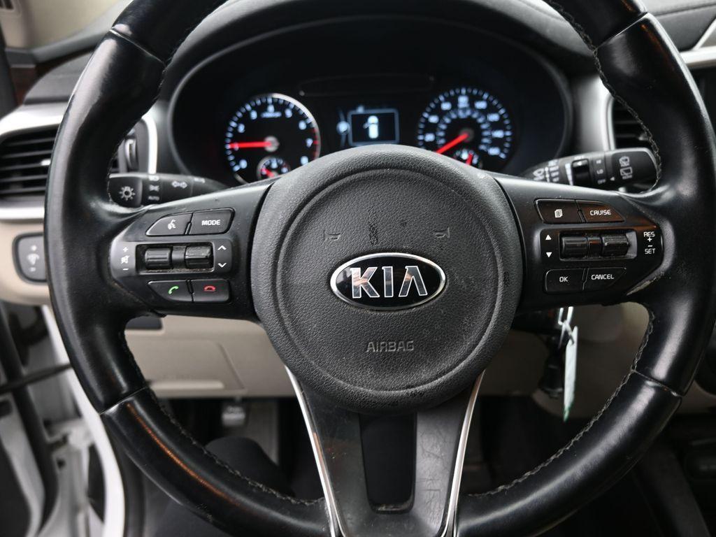 used 2016 Kia Sorento car, priced at $9,650